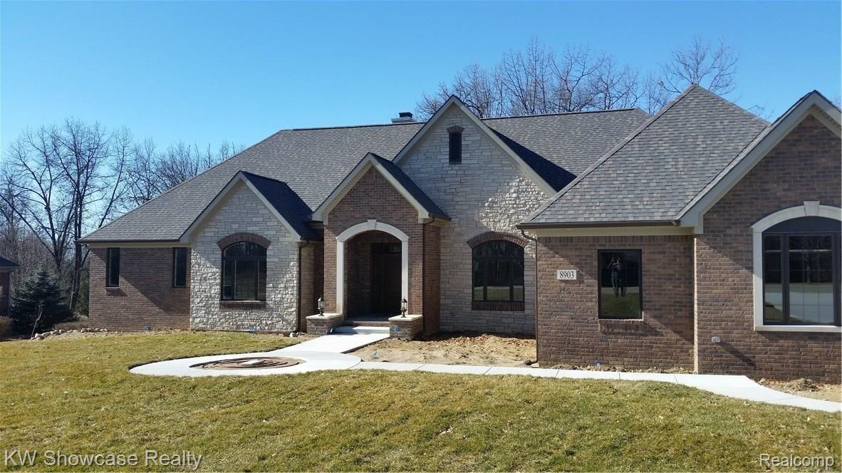 8903 Deerwood Road Clarkston, MI 48348 - Photo 1 of 6 20170219_114822.jpg