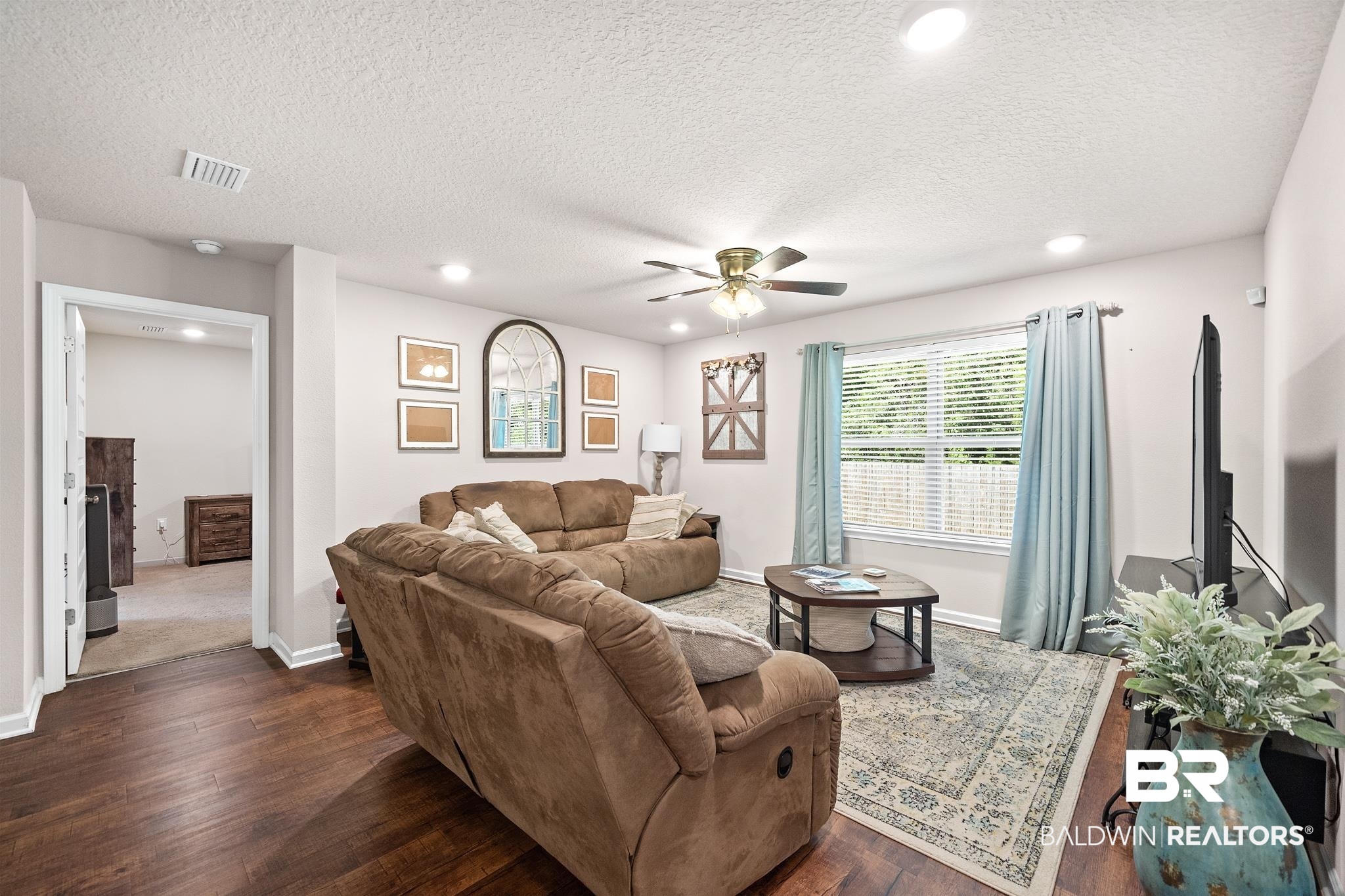 8238 Irwin Loop Daphne, AL 36526 - Photo 8 of 21