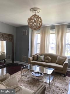 4801 Coleherne Road Baltimore, MD 21229 - Photo 7 of 51