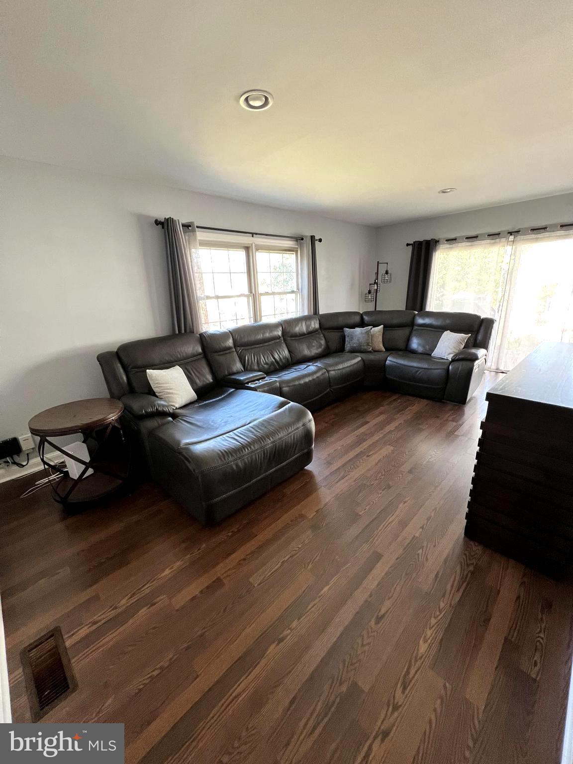 2903 Harrison Road Falls Church, VA 22042 - Photo 11 of 33 Family Room