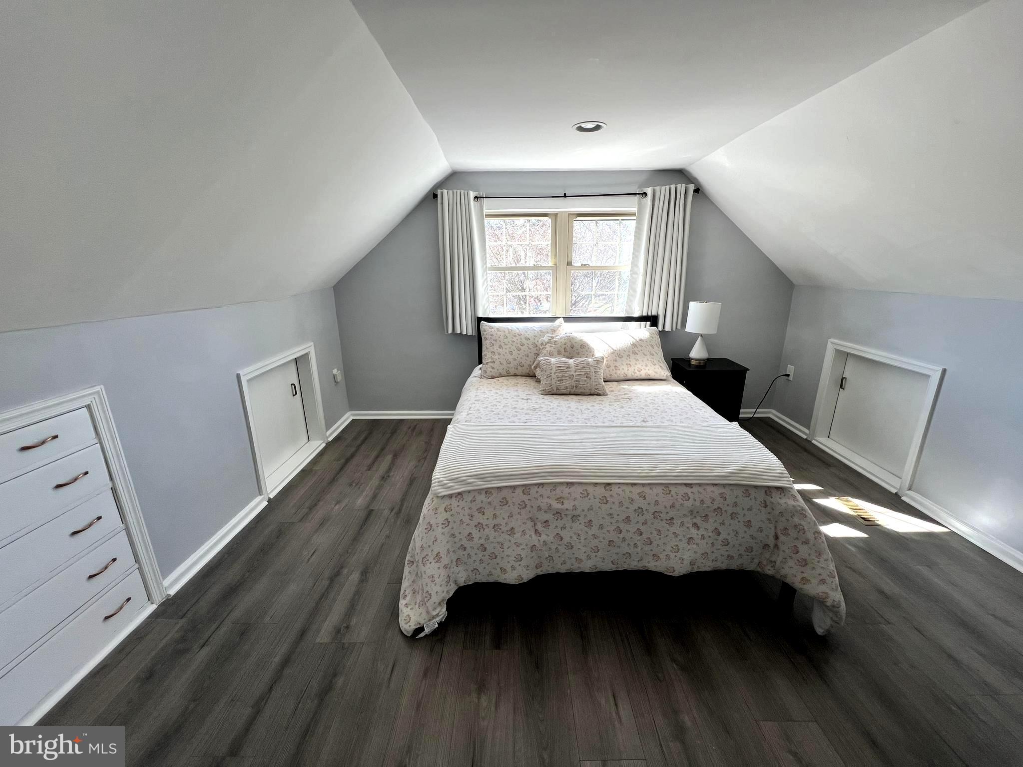 2903 Harrison Road Falls Church, VA 22042 - Photo 24 of 33 Upstairs Bedroom 1