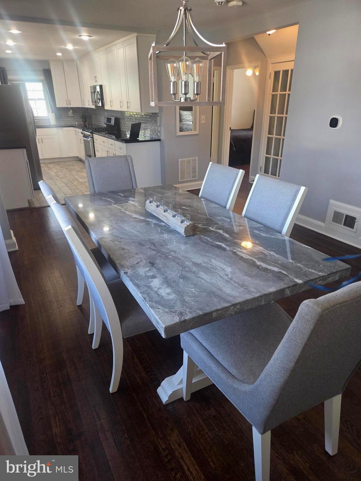 2903 Harrison Road Falls Church, VA 22042 - Photo 8 of 33 Dining Area