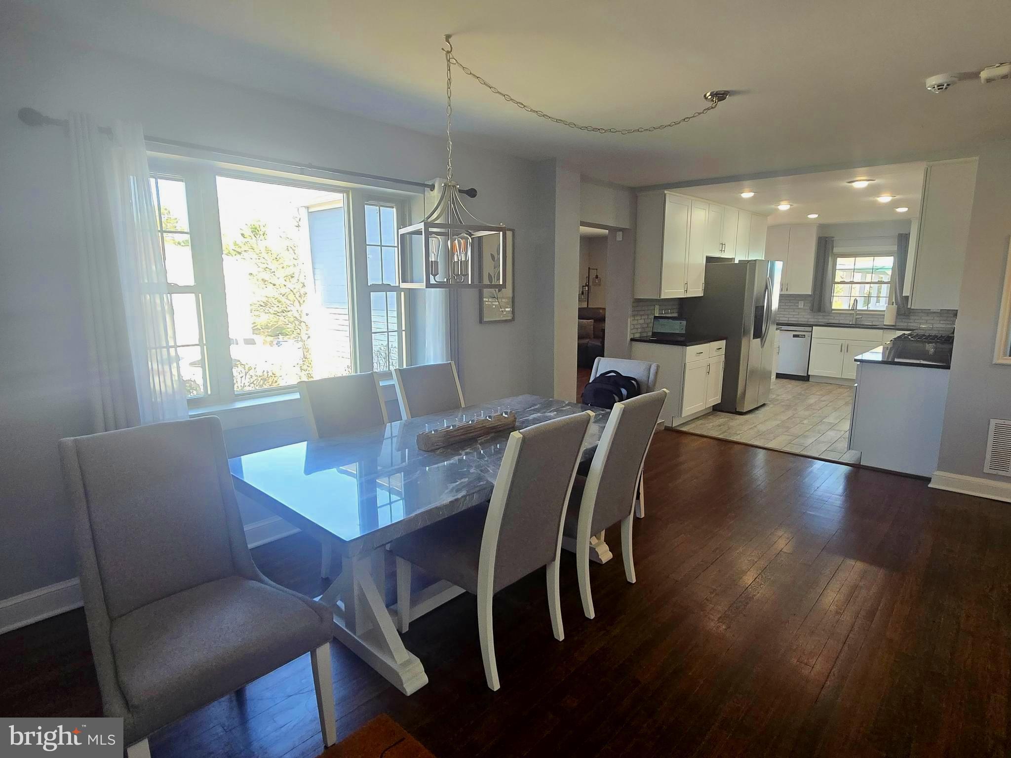 2903 Harrison Road Falls Church, VA 22042 - Photo 9 of 33 Dining/Kitchen
