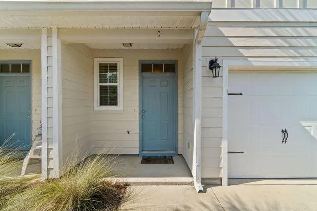 $299,900 | 19 East Shady Oaks Lane, Unit C, Santa Rosa Beach, FL 32459