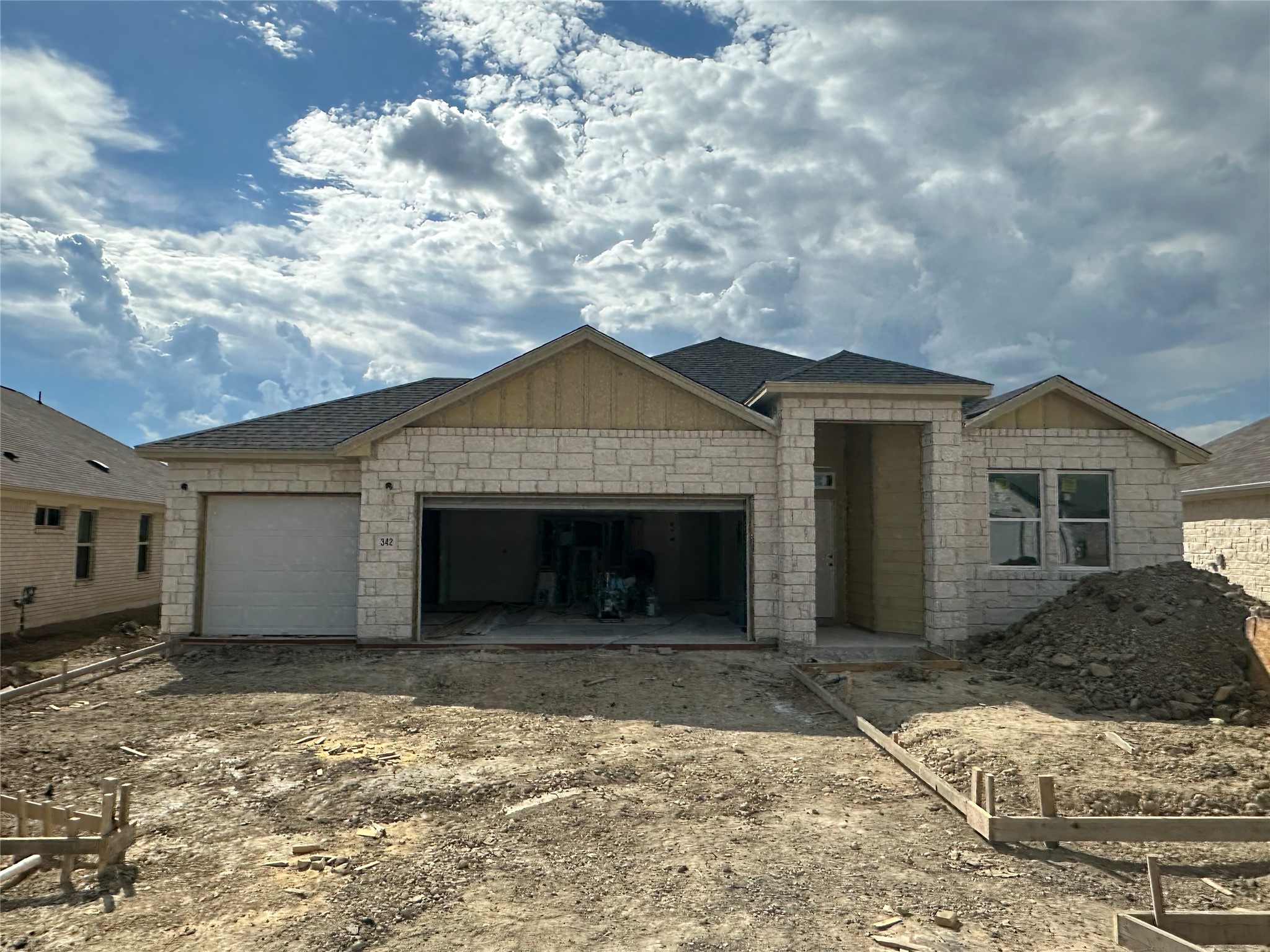 342 Backstays Loop Kyle, TX 78640 - Photo 1 of 12 Photo of actual home.