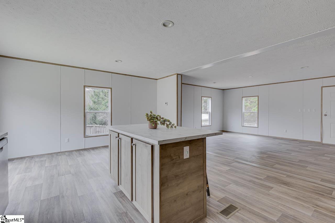 844 Black Snake Road Easley, SC 29640 - Photo 12 of 26