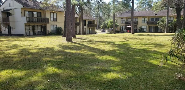 $1,175 | 15919 Golf Club Drive, Unit 108, Crosby, TX 77532
