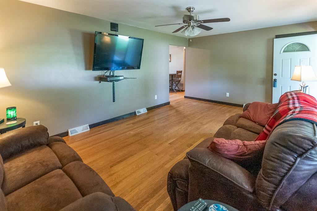 138 Hewitt Road West Middlesex, PA 16159 - Photo 4 of 25 Gallery Image 4