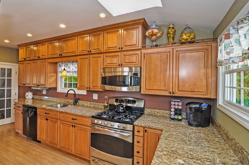 77 Rockingham Avenue Malden, MA 02148 - Photo 14 of 30 Gallery Image 14