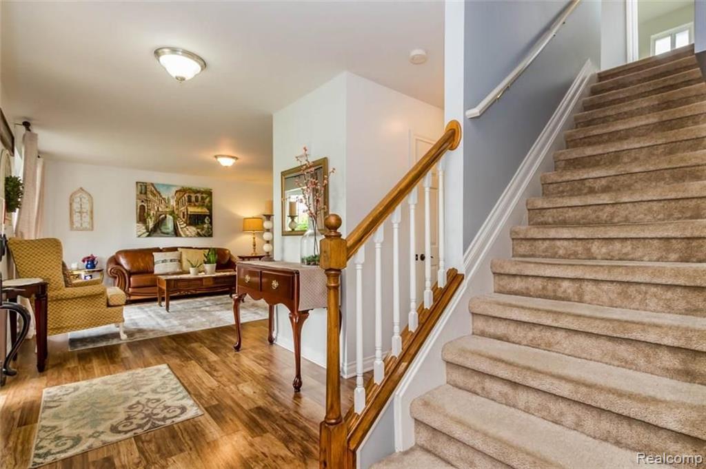 1698 Sheldon Road Canton, MI 48187 - Photo 5 of 37