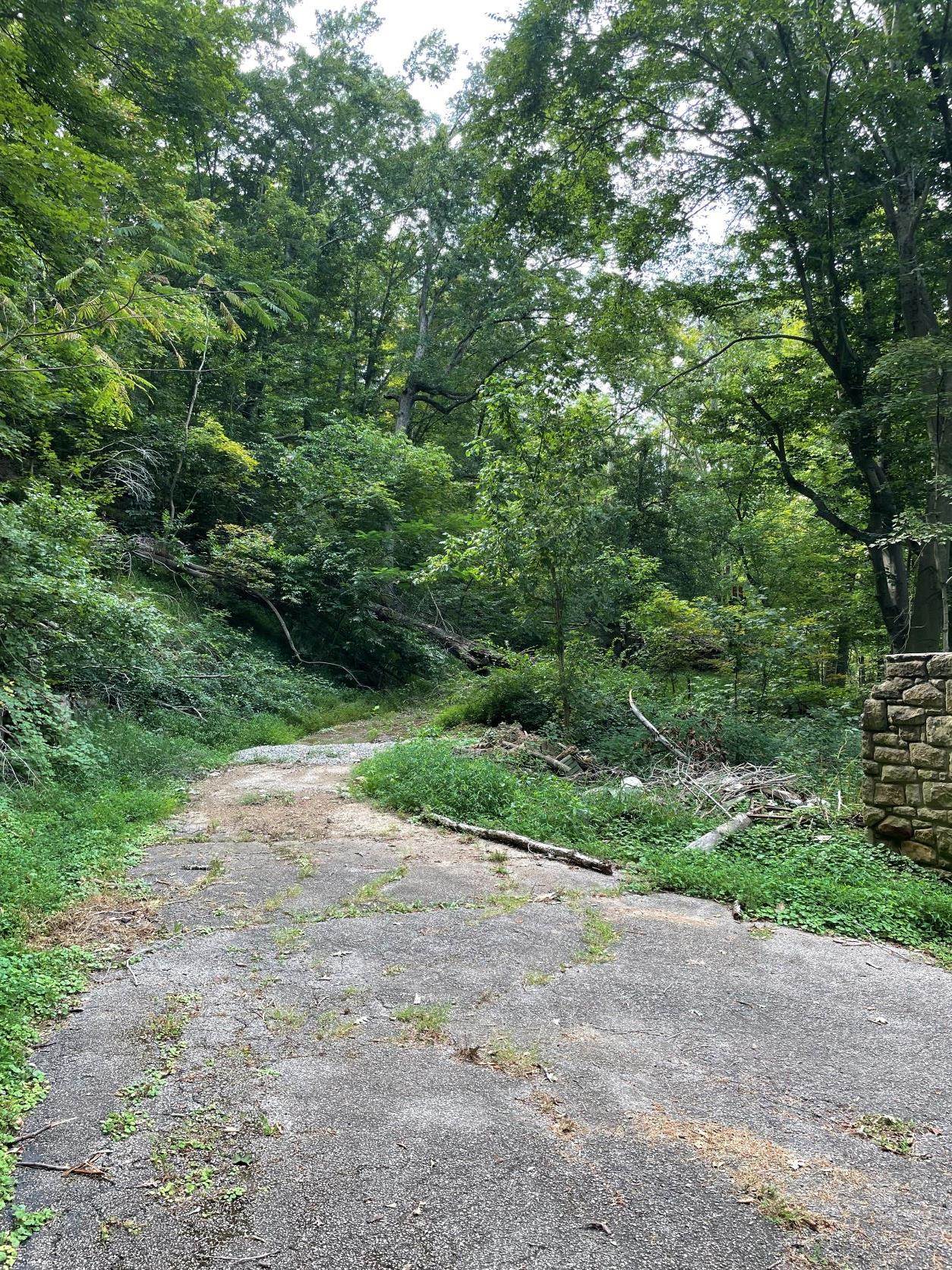 4100 5th Street Road Huntington, WV 25701 - Photo 22 of 23 Gallery Image 22
