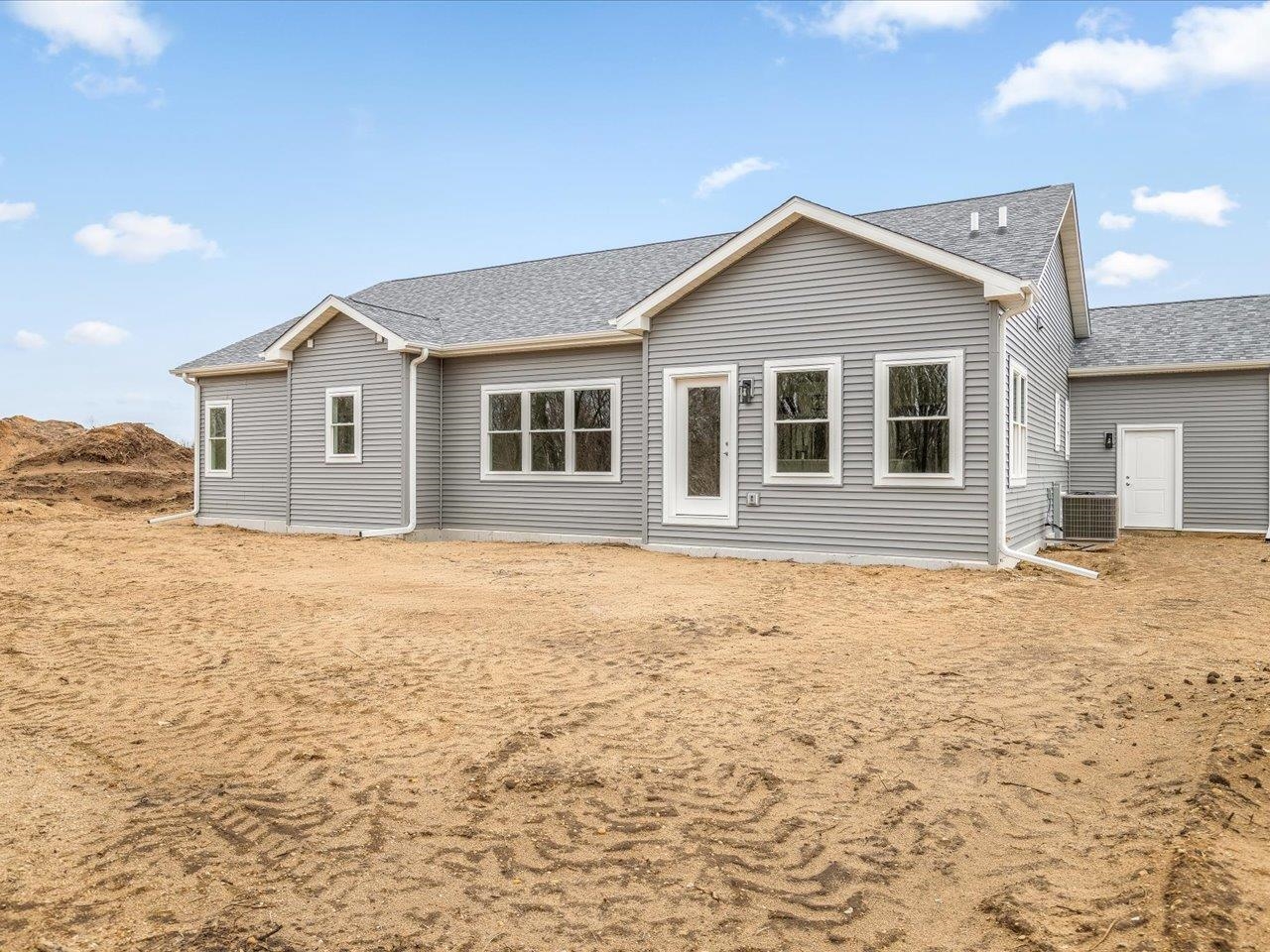 3286 South Prairie Avenue Beloit, WI 53511 - Photo 25 of 40