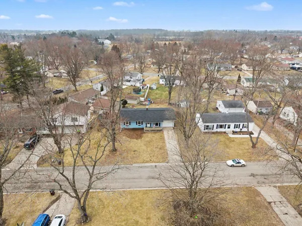 $254,500 | 211 Pine Street, Tecumseh, MI 49286
