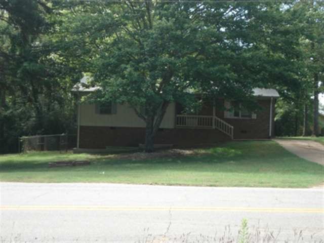 418 Rockingham Road Seneca, SC 29672 - Photo 2 of 15 Gallery Image 2