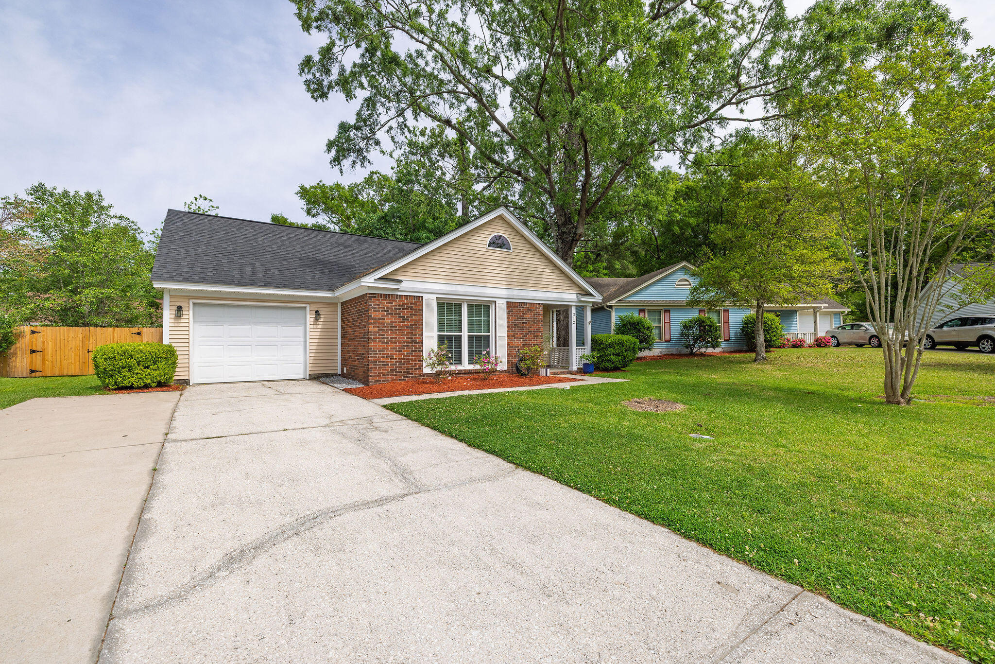 312 Commons Way Goose Creek, SC 29445 - Photo 30 of 30 Front of Home