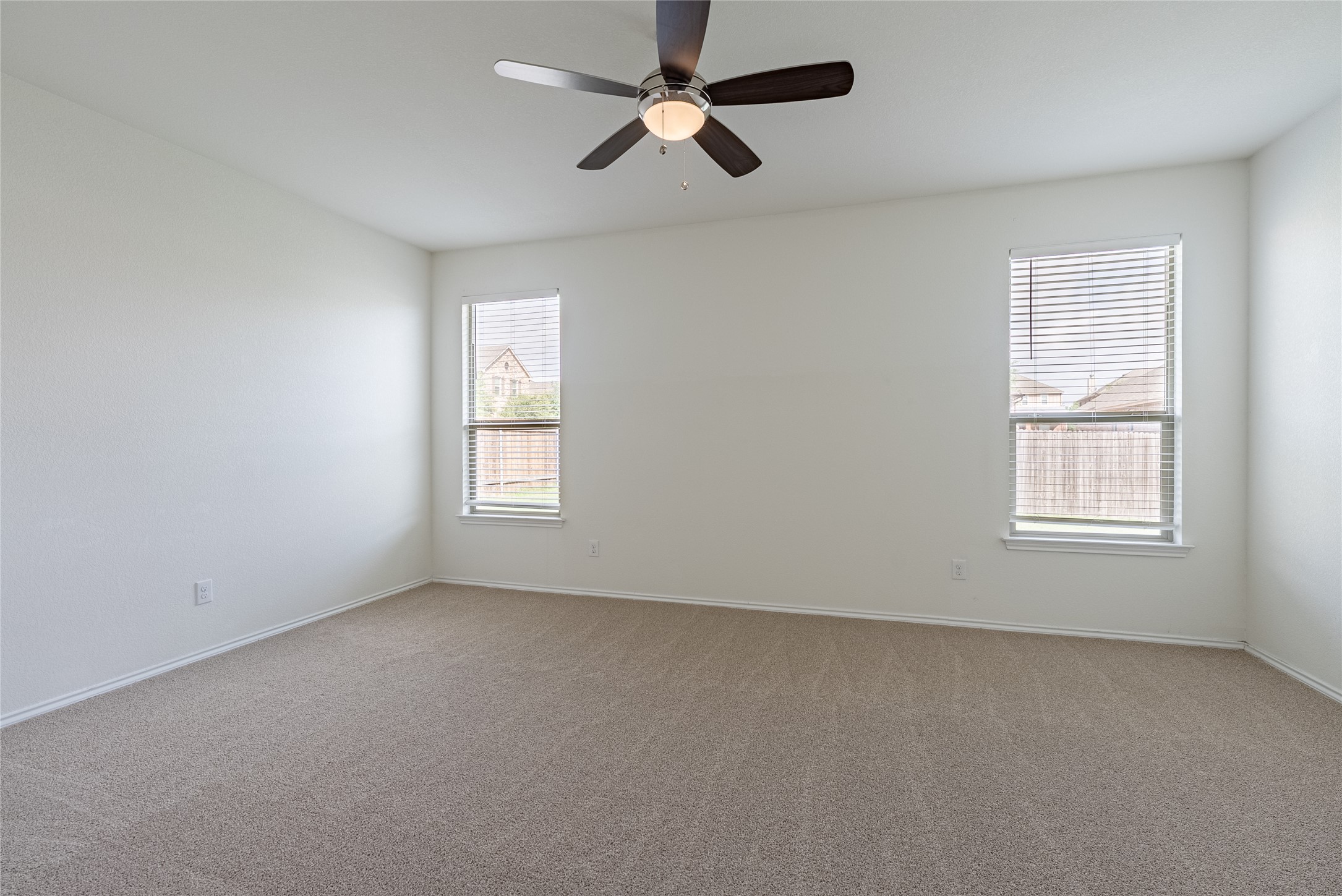 637 Landon Samuel Loop Pflugerville, TX 78660 - Photo 18 of 21
