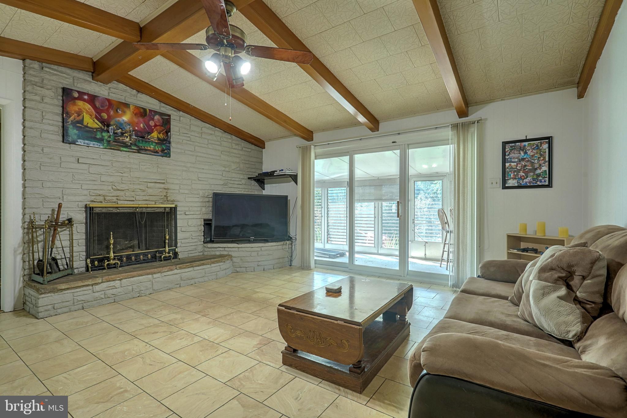 1270 Ruxton Road York, PA 17403 - Photo 3 of 24 Gallery Image 3