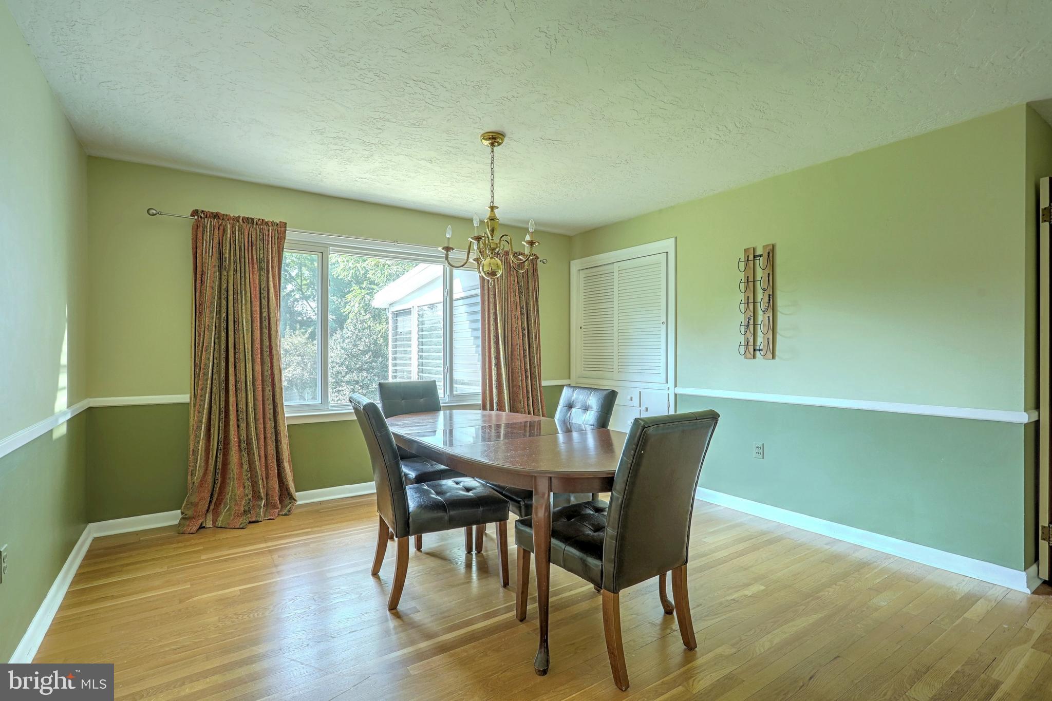 1270 Ruxton Road York, PA 17403 - Photo 6 of 24 Gallery Image 6