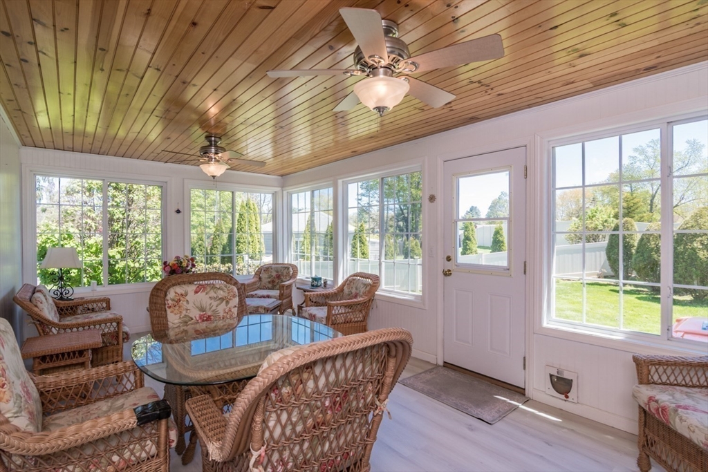 51 Edgewater Road Agawam, MA 01001 - Photo 12 of 40 Gallery Image 12