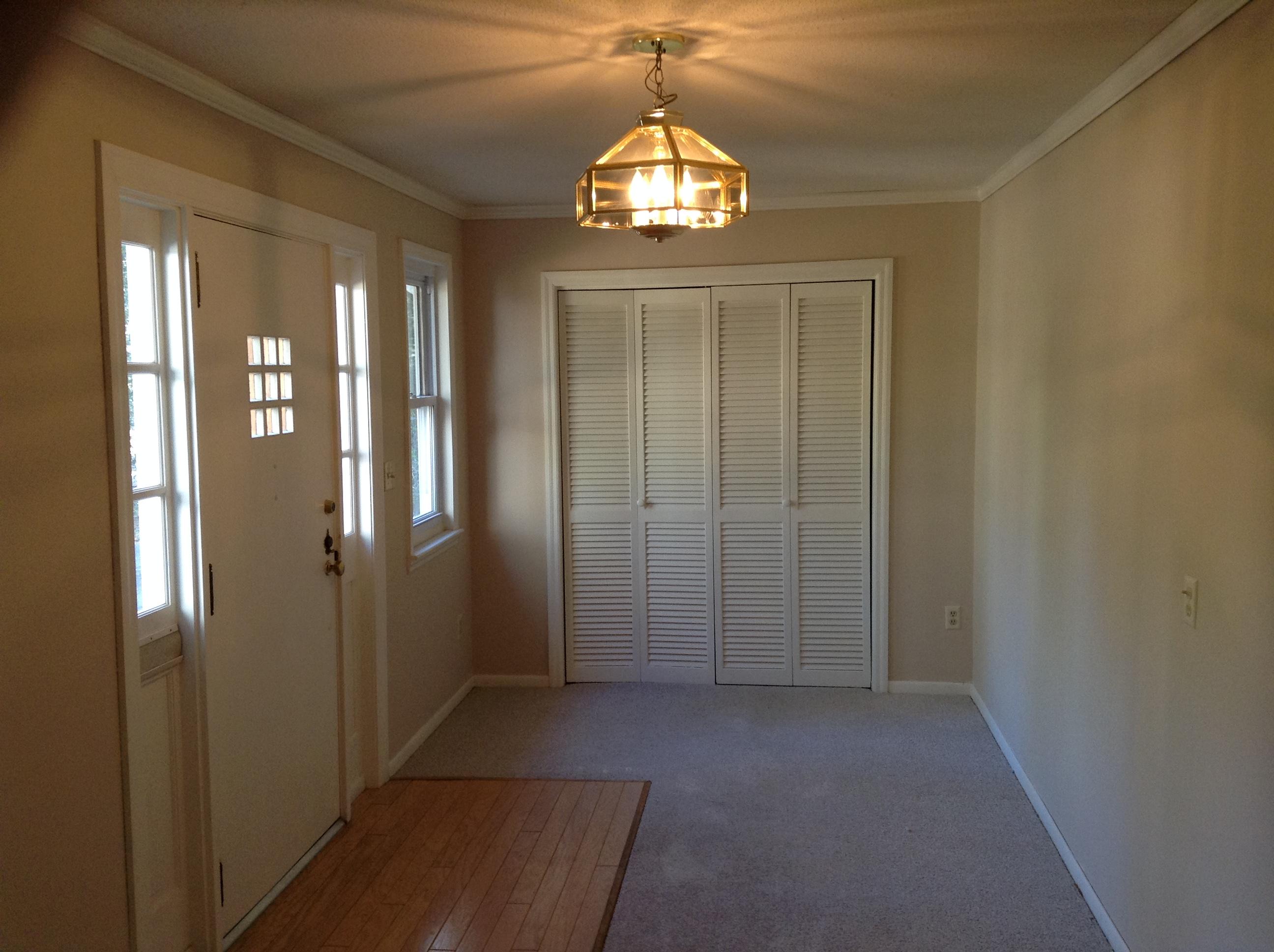 455 South Ridge Street Southern Pines, NC 28387 - Photo 3 of 20 Entry