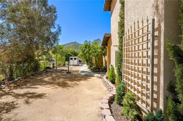 $1,225,000 | 32360 Navajo Springs Road, Wildomar, CA 92595