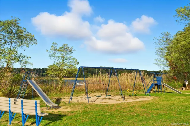 $670,000 | 58 Orchid Drive, Kings Park, NY 11754