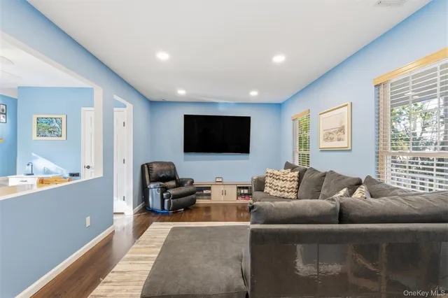 $670,000 | 58 Orchid Drive, Kings Park, NY 11754