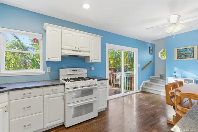 $670,000 | 58 Orchid Drive, Kings Park, NY 11754