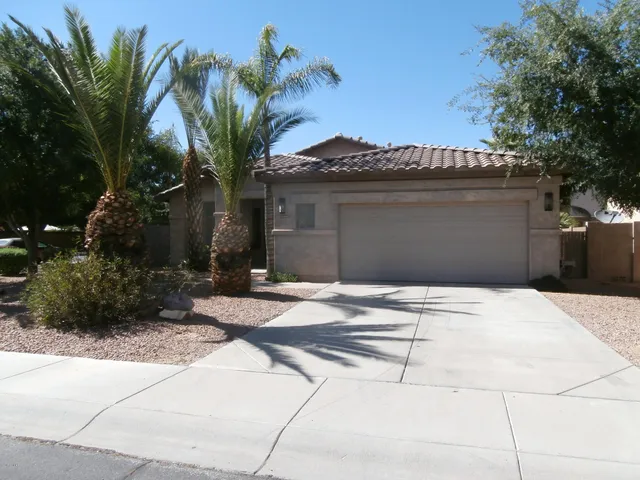 $2,350 | 1704 East Park Avenue, Gilbert, AZ 85234