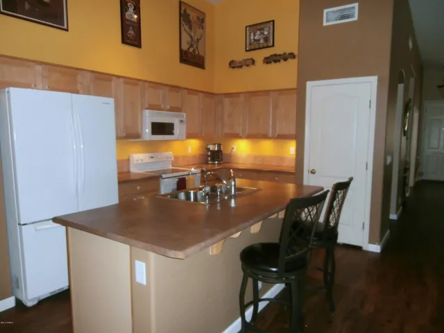 $2,350 | 1704 East Park Avenue, Gilbert, AZ 85234