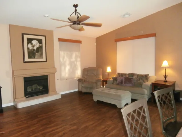 $2,350 | 1704 East Park Avenue, Gilbert, AZ 85234