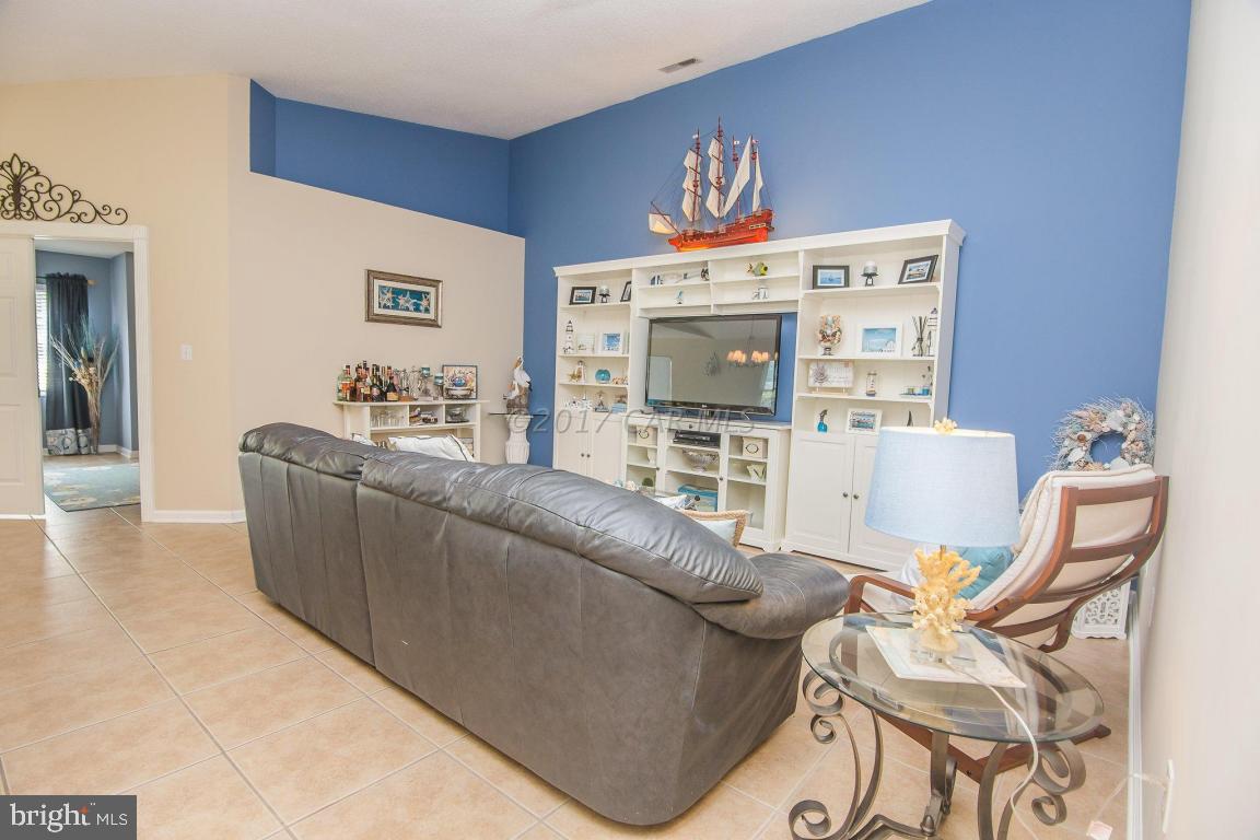 9821 Keyser Point Road, Unit 1A2 Ocean City, MD 21842 - Photo 11 of 29 Gallery Image 11