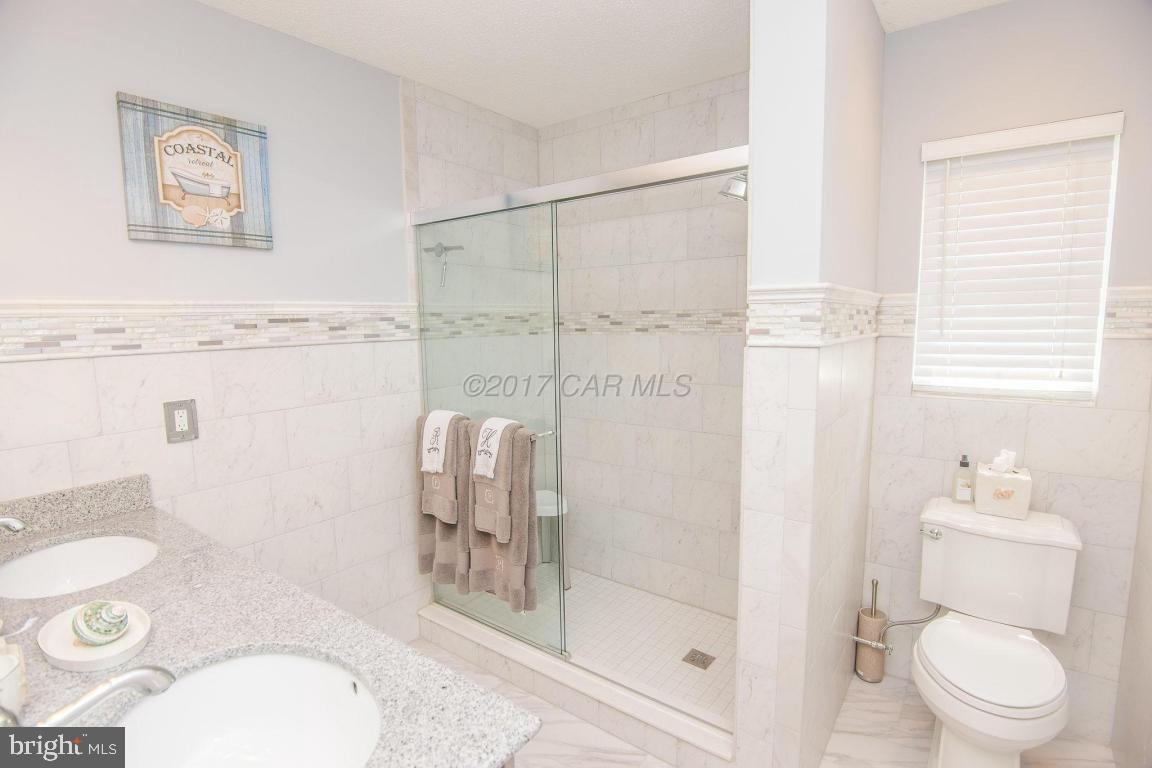 9821 Keyser Point Road, Unit 1A2 Ocean City, MD 21842 - Photo 21 of 29 Gallery Image 21