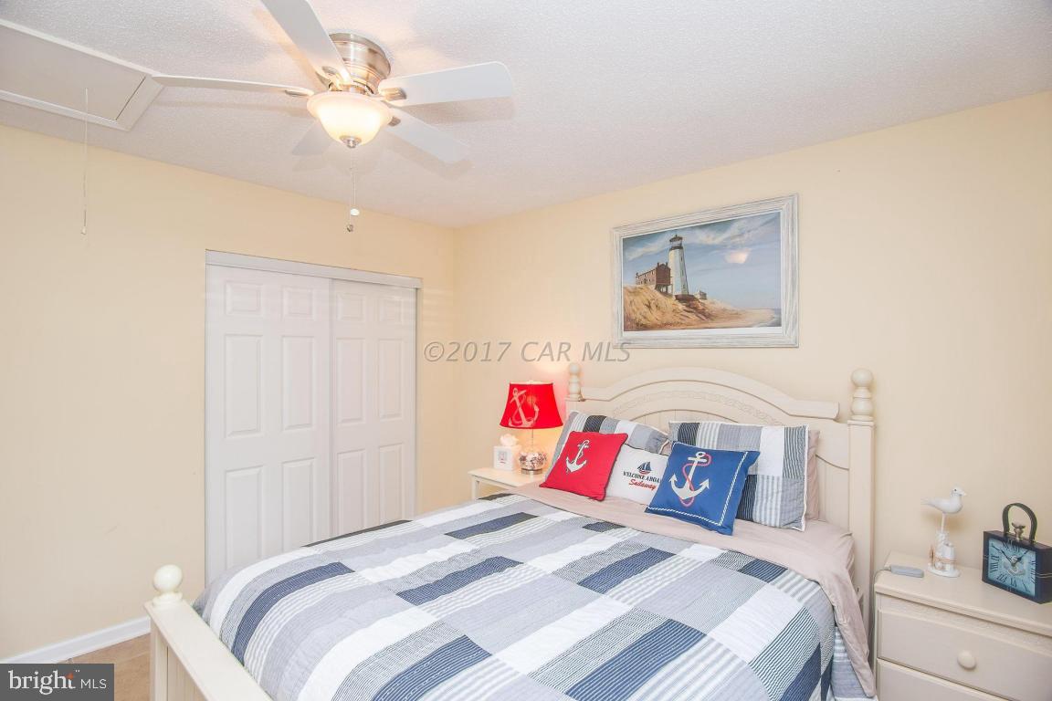 9821 Keyser Point Road, Unit 1A2 Ocean City, MD 21842 - Photo 24 of 29 Gallery Image 24
