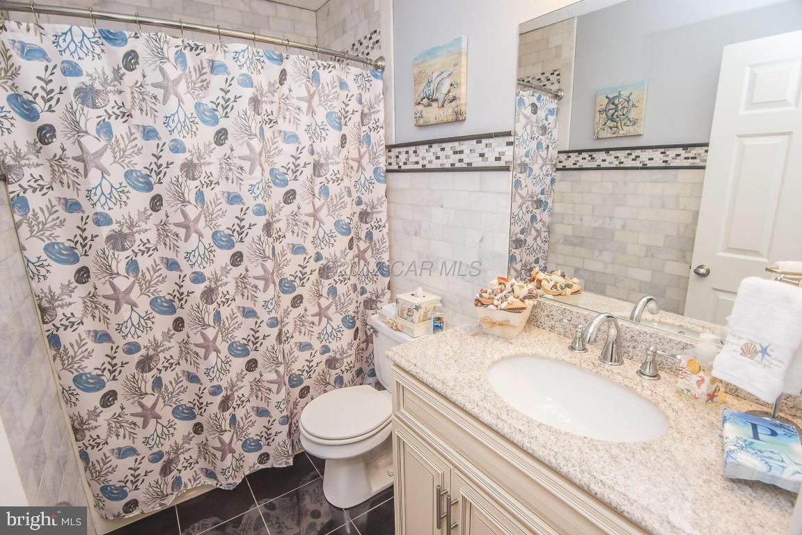 9821 Keyser Point Road, Unit 1A2 Ocean City, MD 21842 - Photo 27 of 29 Gallery Image 27