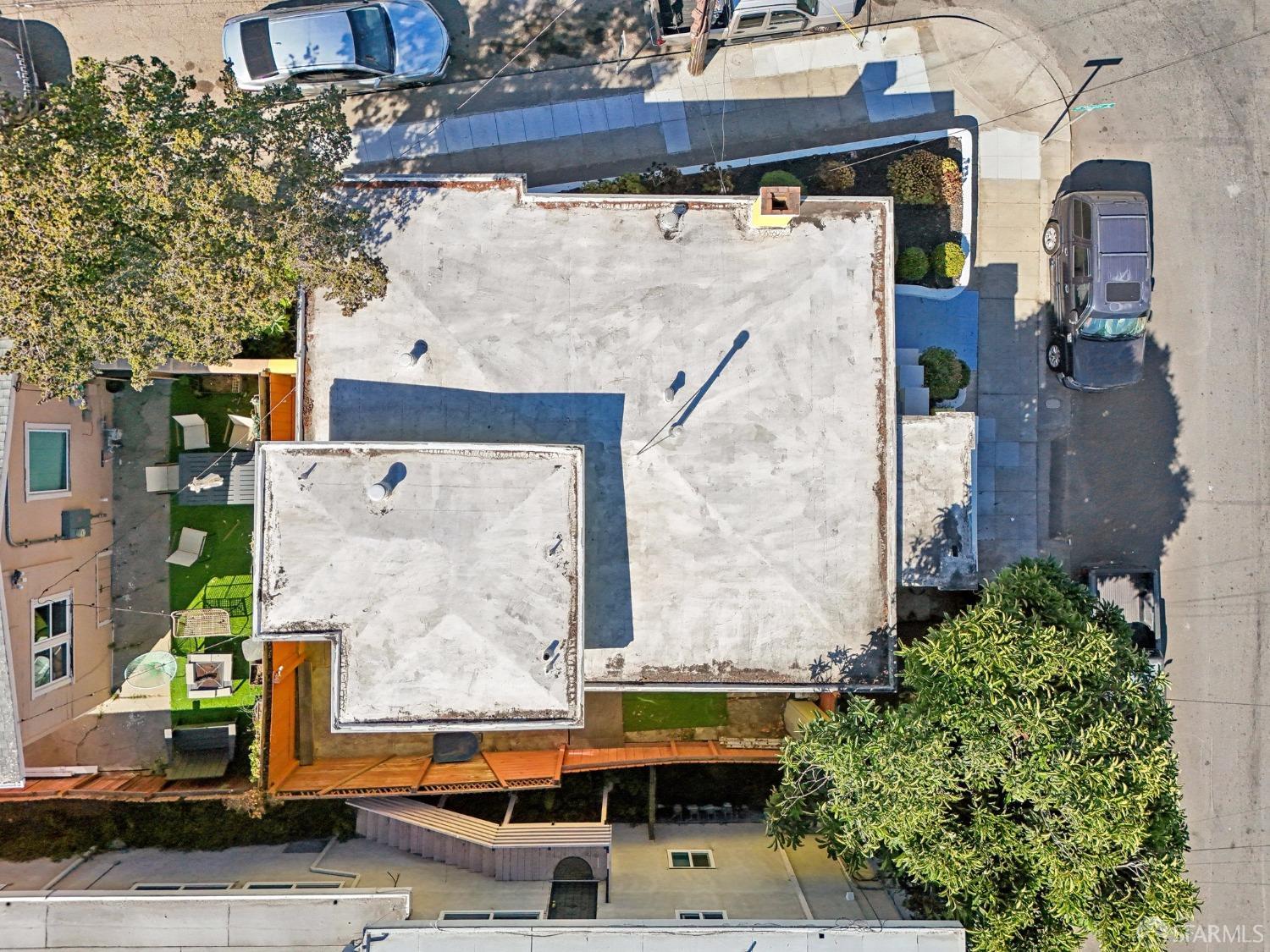 2047 36th Avenue Oakland, CA 94601 - Photo 14 of 19 an aerial view of residential houses with outdoor space