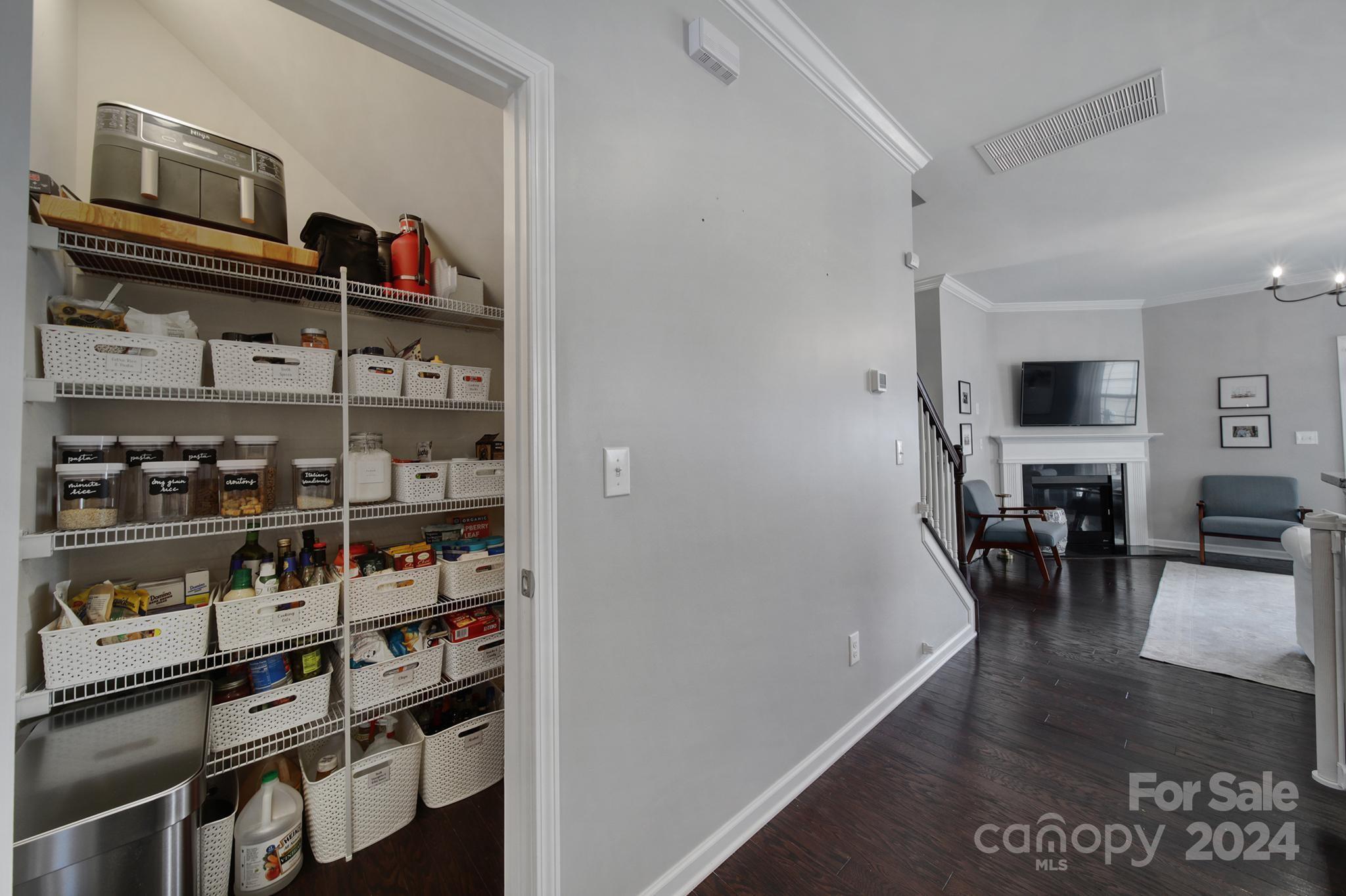 4016 Whittier Lane Tega Cay, SC 29708 - Photo 11 of 43 Gallery Image 11