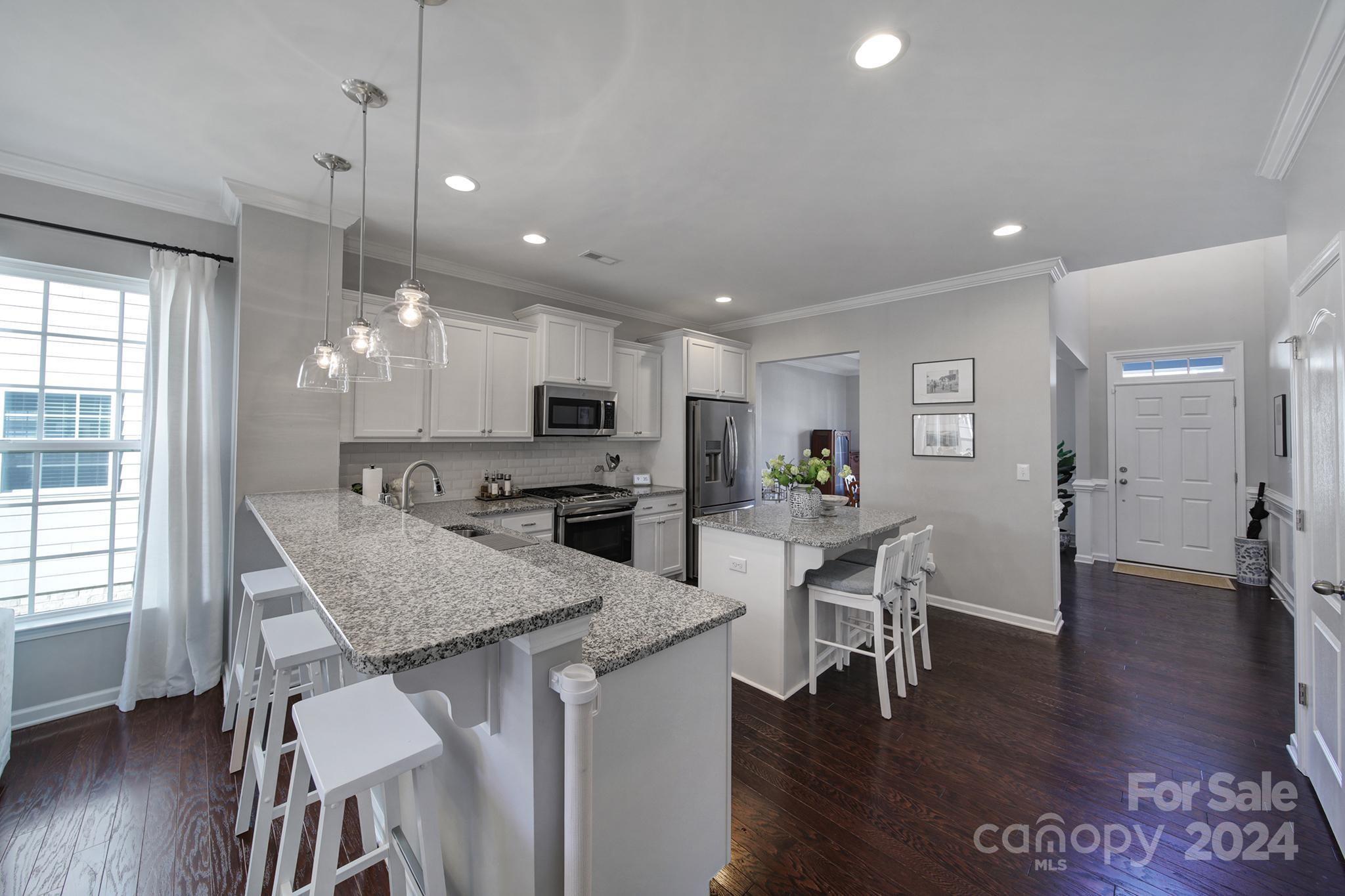 4016 Whittier Lane Tega Cay, SC 29708 - Photo 12 of 43 Gallery Image 12