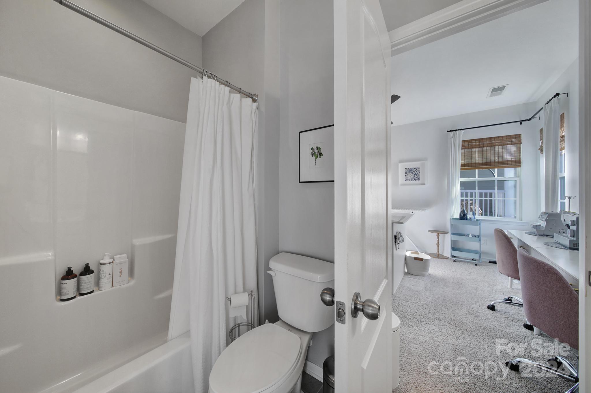 4016 Whittier Lane Tega Cay, SC 29708 - Photo 34 of 43 Gallery Image 34