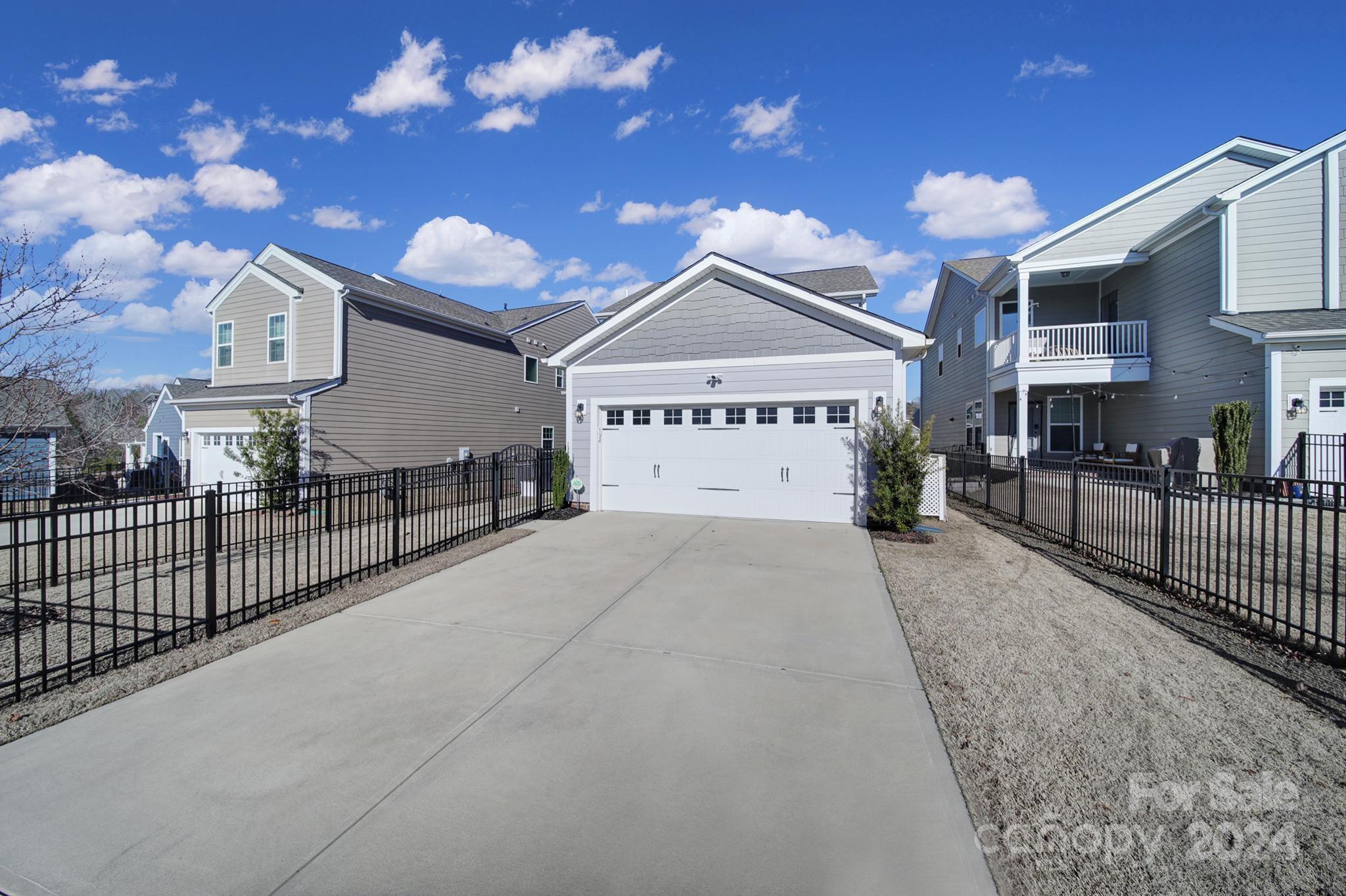 4016 Whittier Lane Tega Cay, SC 29708 - Photo 41 of 43 Gallery Image 41