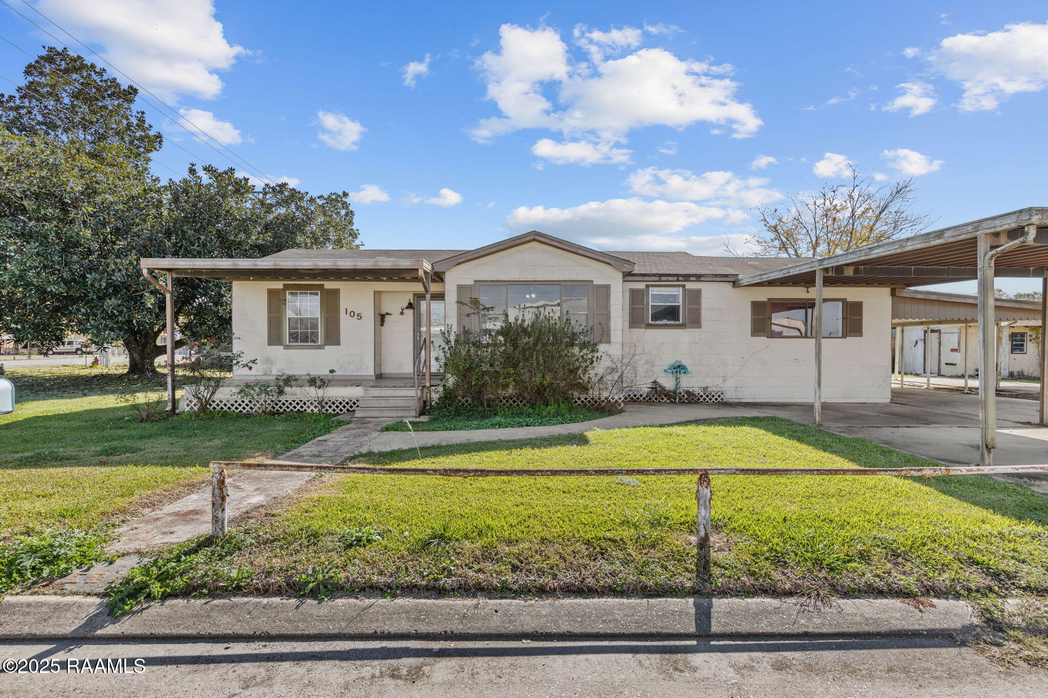 3-web-or-mls-105 Aucoin Rd-3