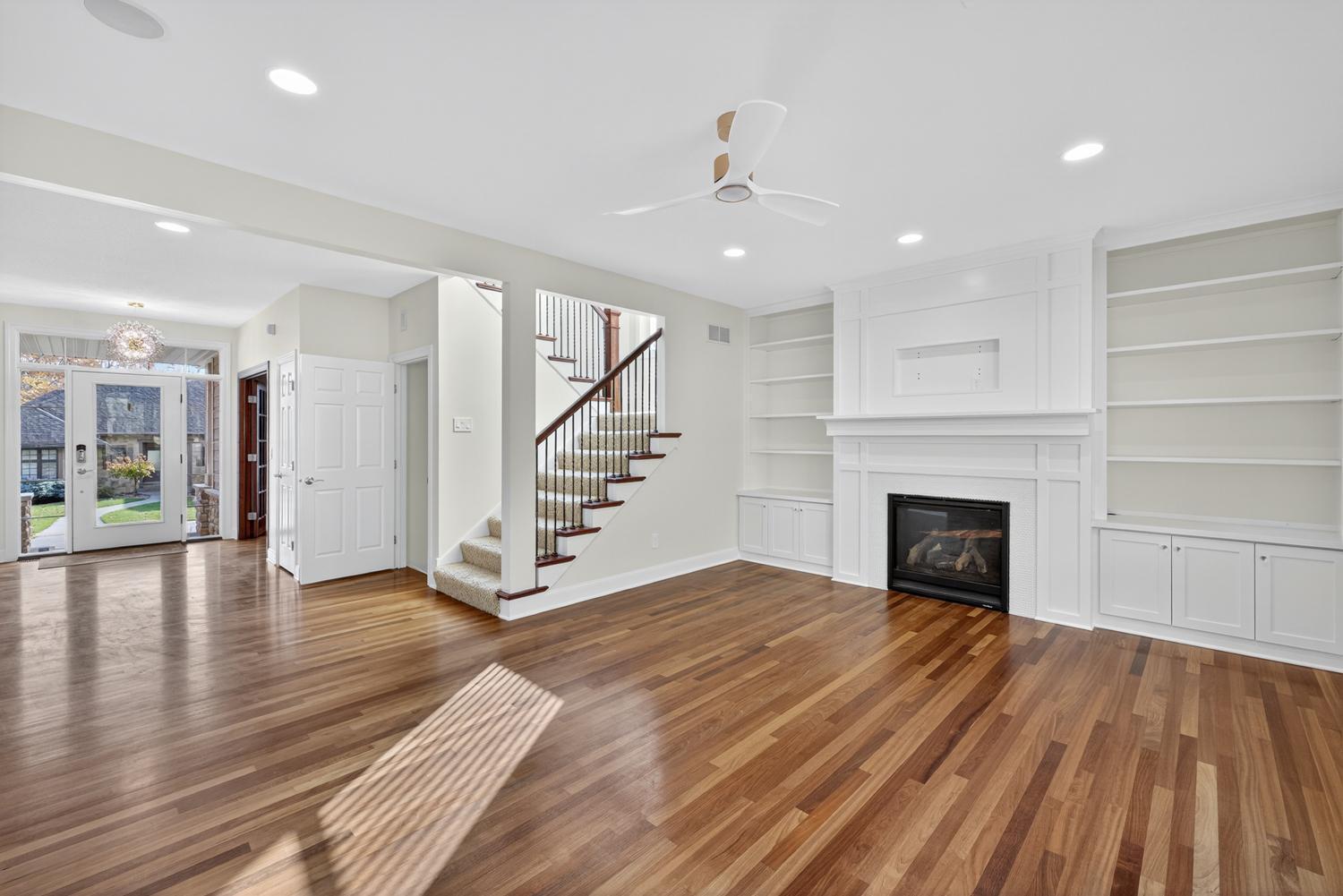 2449 Salem Heights Lane Southwest Rochester, MN 55902 - Photo 11 of 85