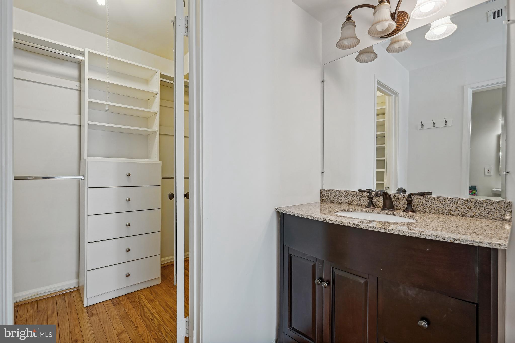 8033 Inverness Ridge Road Potomac, MD 20854 - Photo 20 of 29