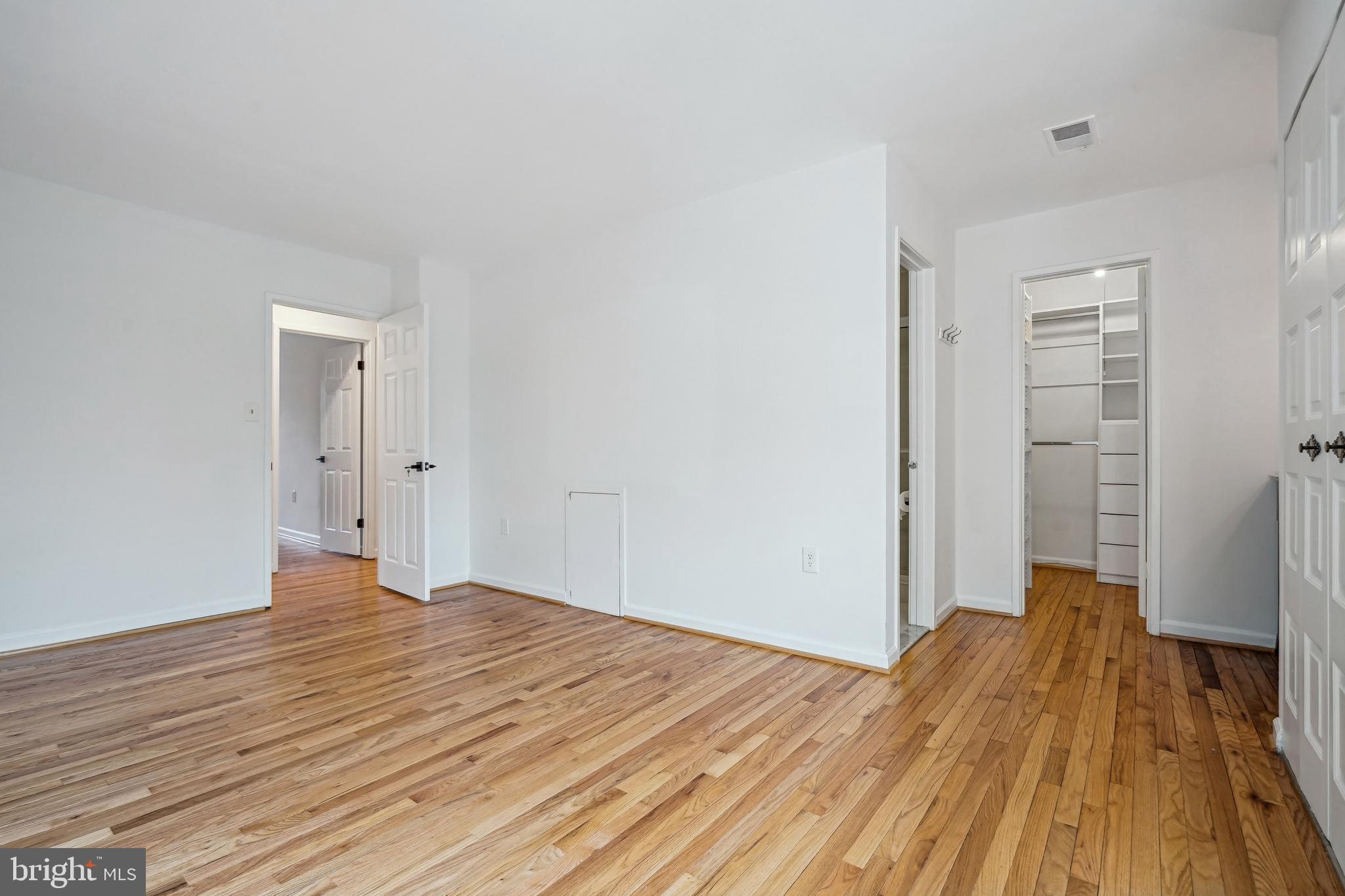 8033 Inverness Ridge Road Potomac, MD 20854 - Photo 21 of 29