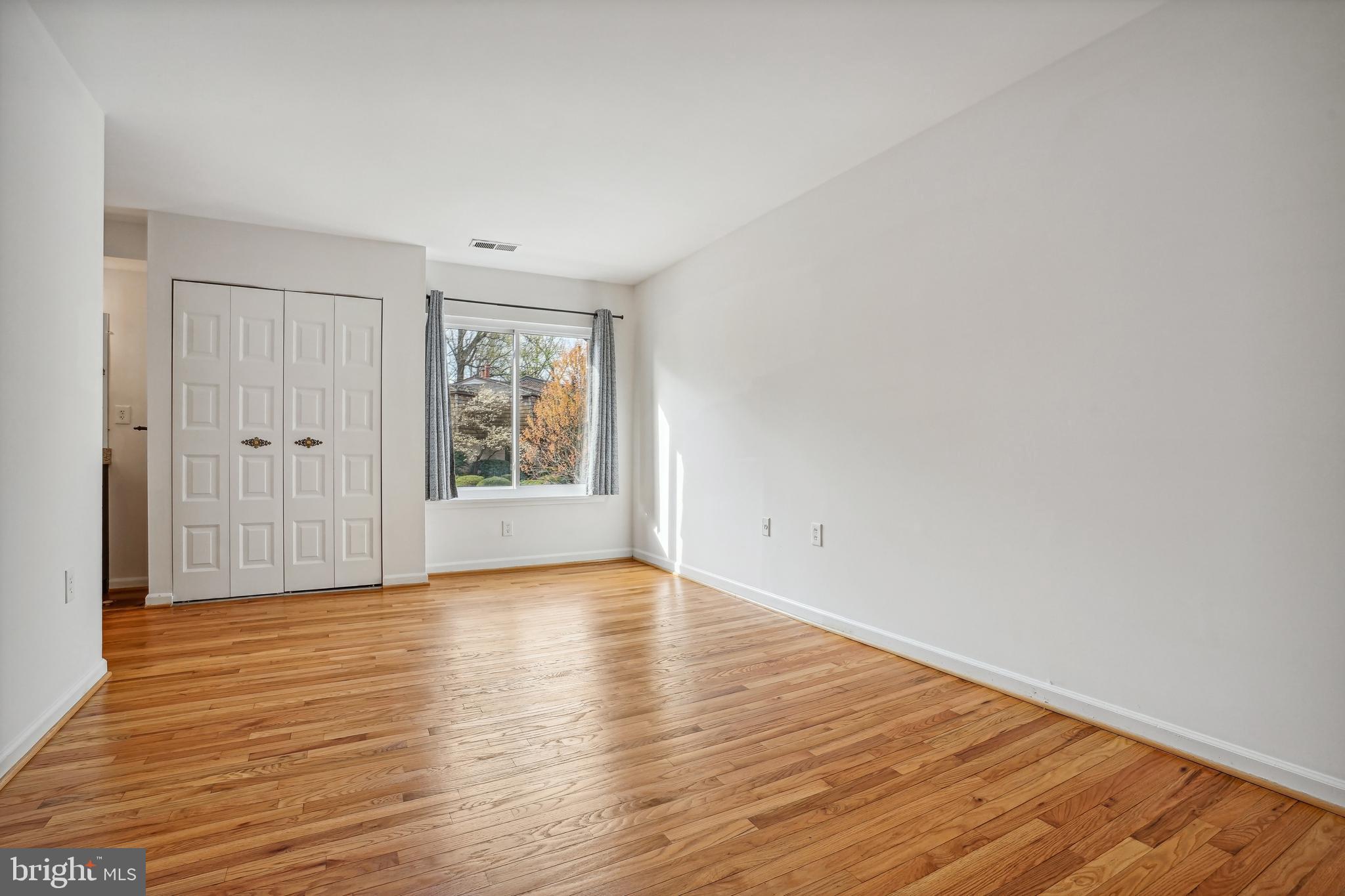 8033 Inverness Ridge Road Potomac, MD 20854 - Photo 23 of 29