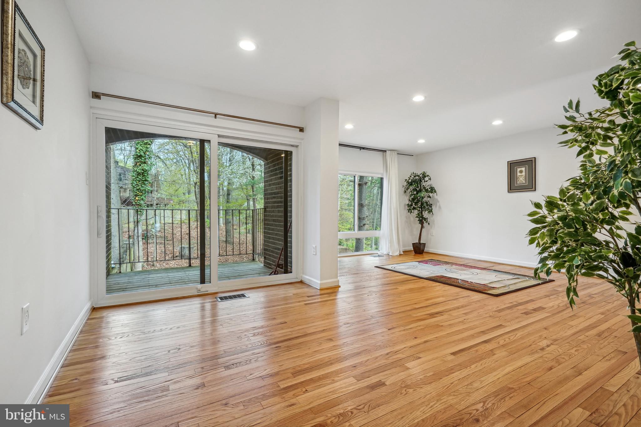 8033 Inverness Ridge Road Potomac, MD 20854 - Photo 10 of 29