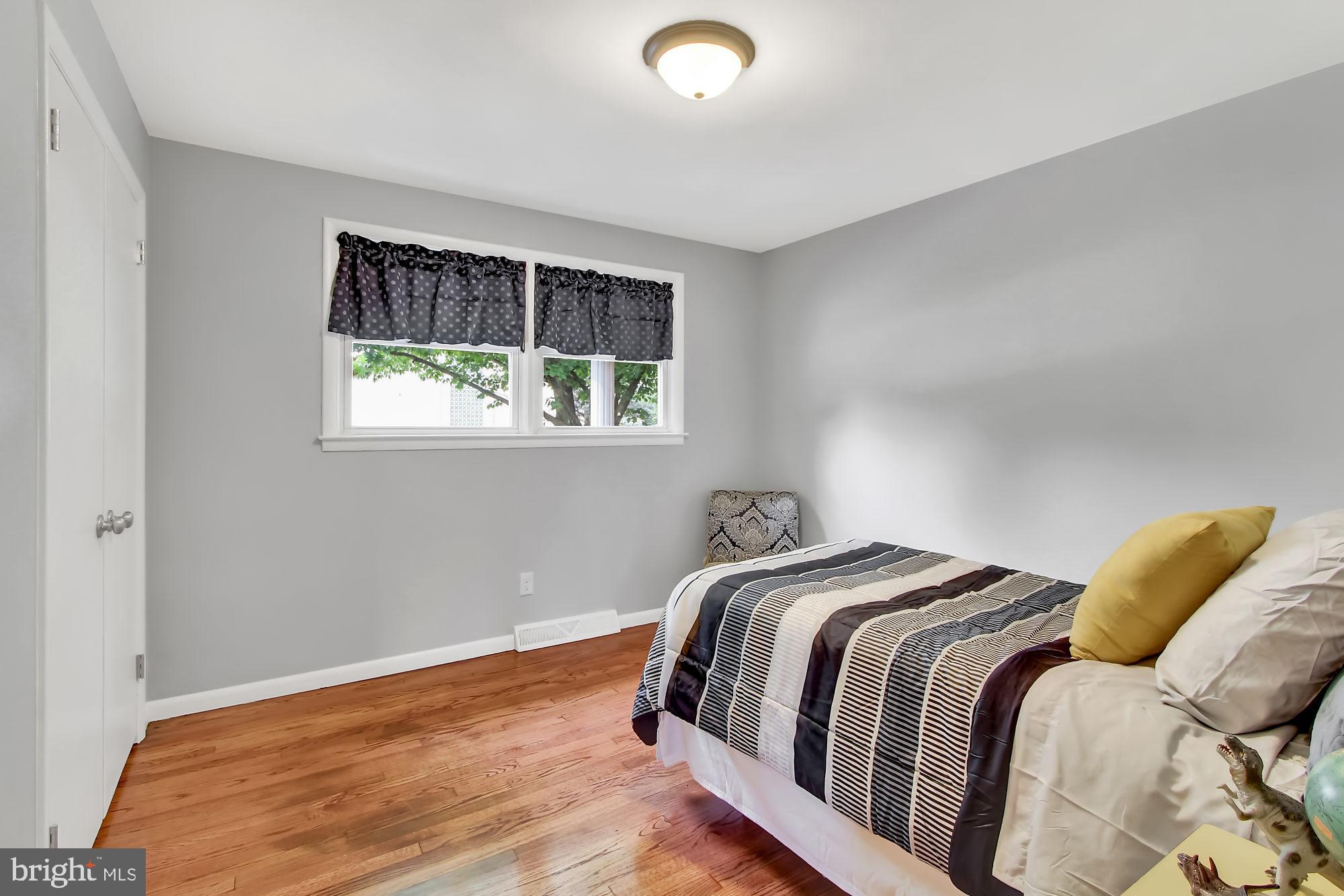 2745 Kingston Road York, PA 17402 - Photo 15 of 26 Gallery Image 15