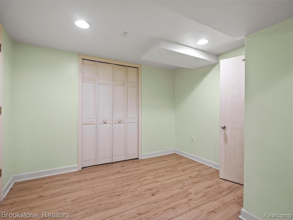 2830 Harrington Road Rochester Hills, MI 48307 - Photo 25 of 38