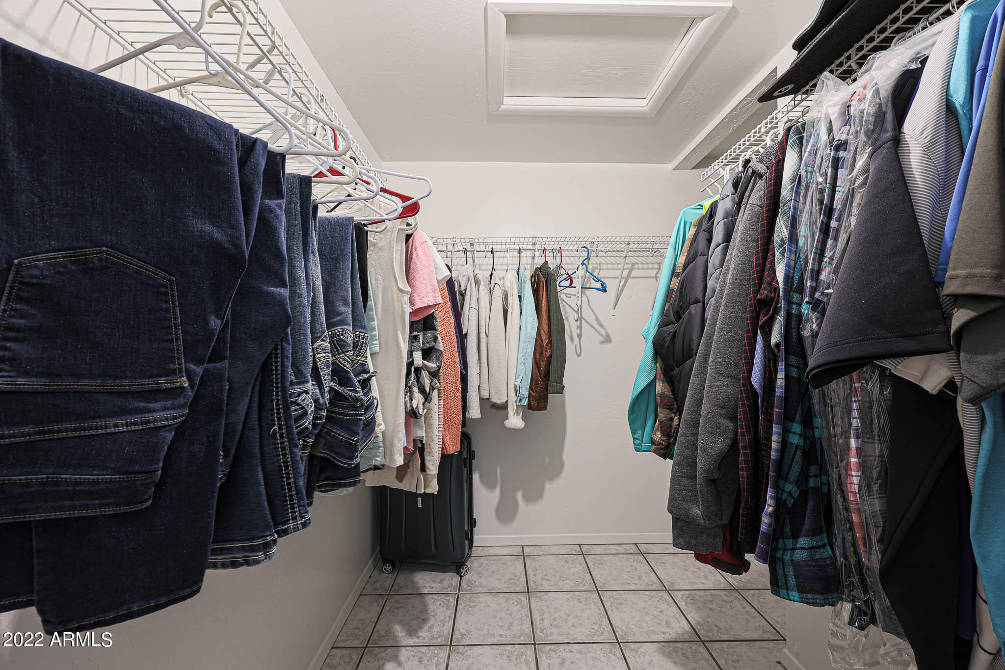 1860 South Lindsay Road Gilbert, AZ 85295 - Photo 16 of 36 Walk-in Closet