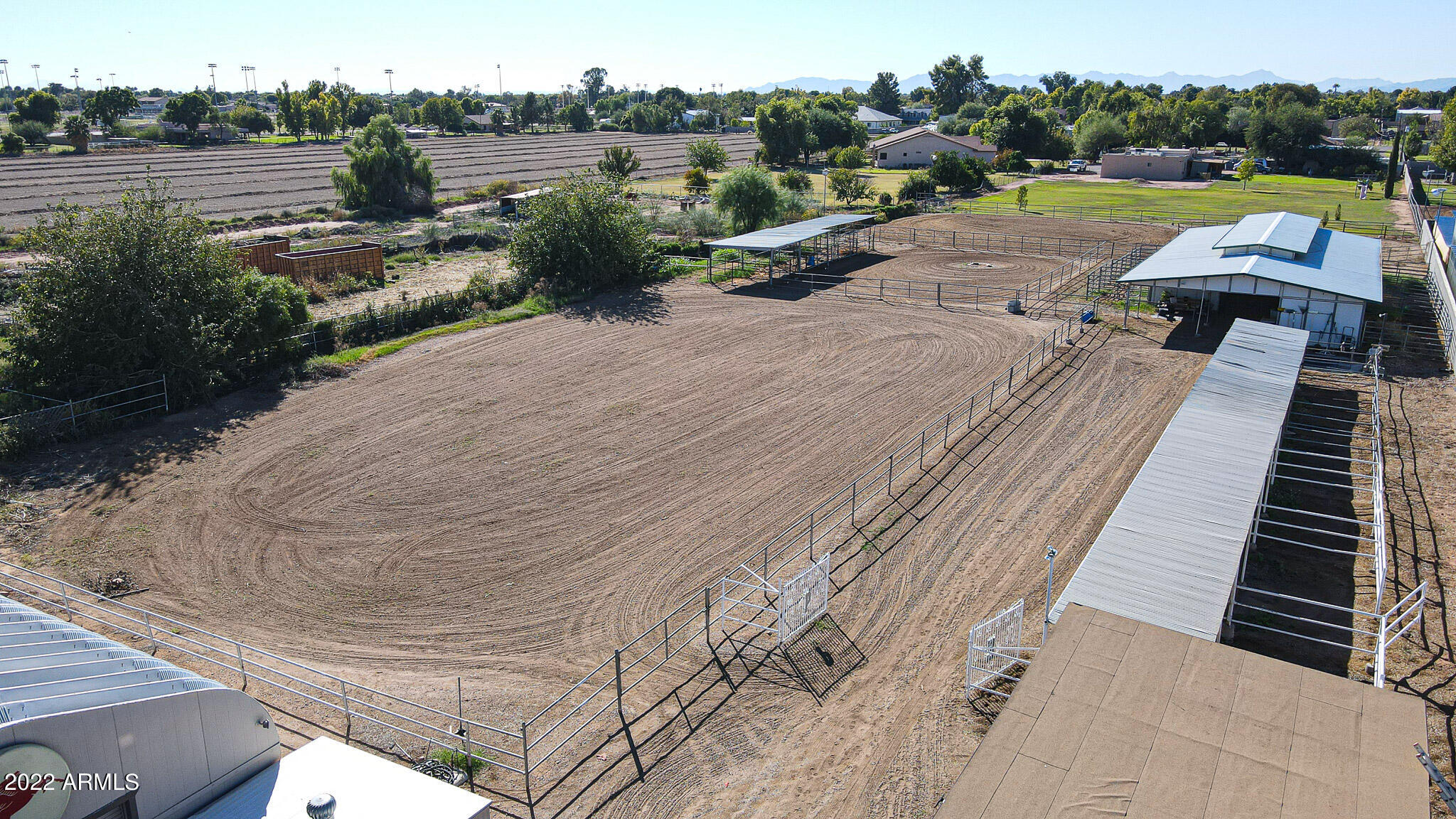 1860 South Lindsay Road Gilbert, AZ 85295 - Photo 30 of 36 Horse Amenities